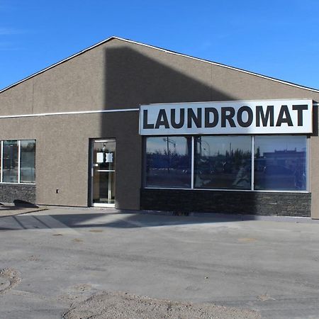 Arbour Ridge Inn & Suites Kindersley Exterior foto